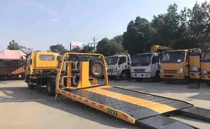 振兴区汽车中途维修案例